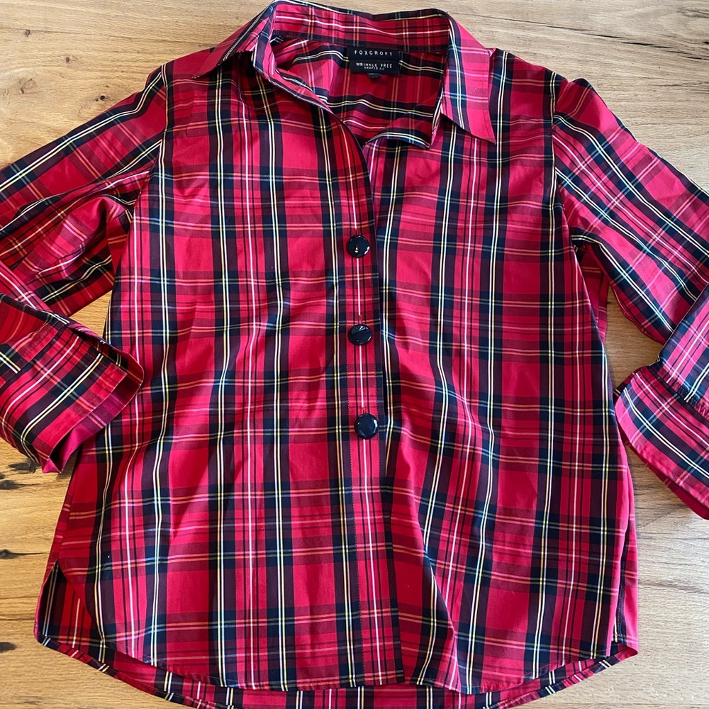 Foxcroft Plaid 3/4‎ Cuff Sleeve Button Down  Shirt Red Black Women’s 8 Pre